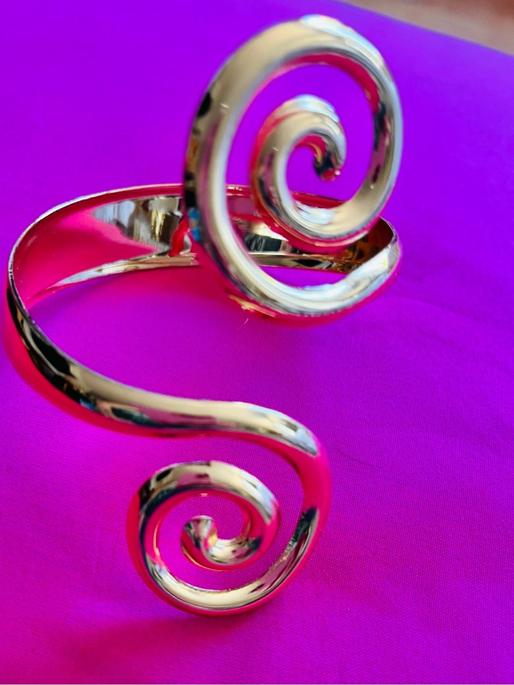 Bohemian swirl large bracelet